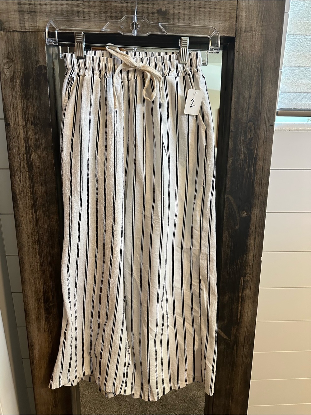 Women’s Small Striped Wide Leg Pants Paperbag Waist Drawstring Coastal Beachy